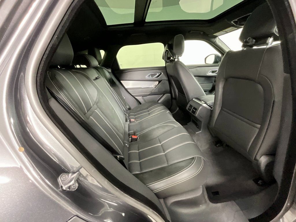 Certified 2023 Land Rover Range Rover Velar R-Dynamic S AWD/4WD image 24