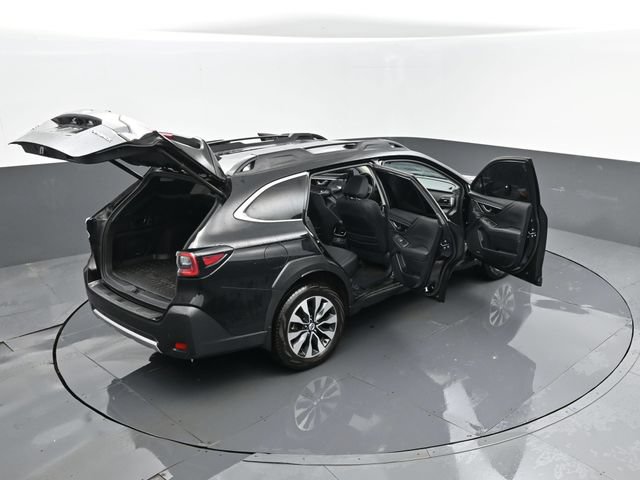 Used 2025 Subaru Outback Limited AWD/4WD image 30