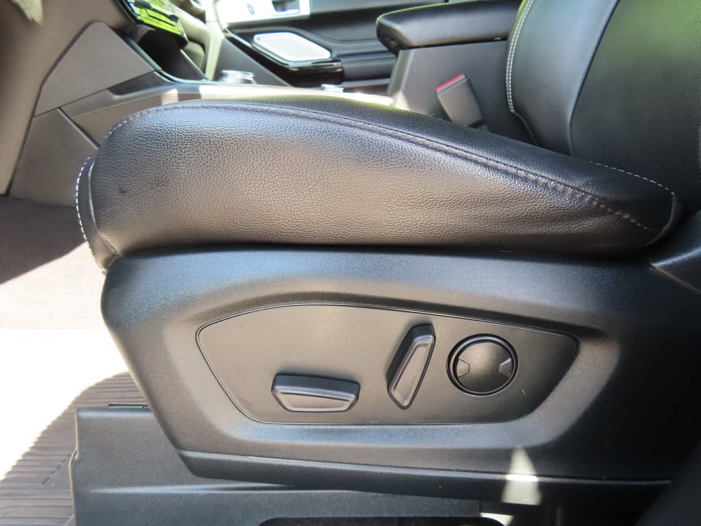 Used 2023 Ford Explorer ST w/ Technology Package AWD/4WD image 8