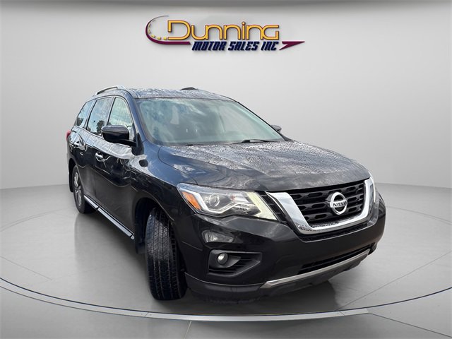 Used 2020 Nissan Pathfinder SV image 3