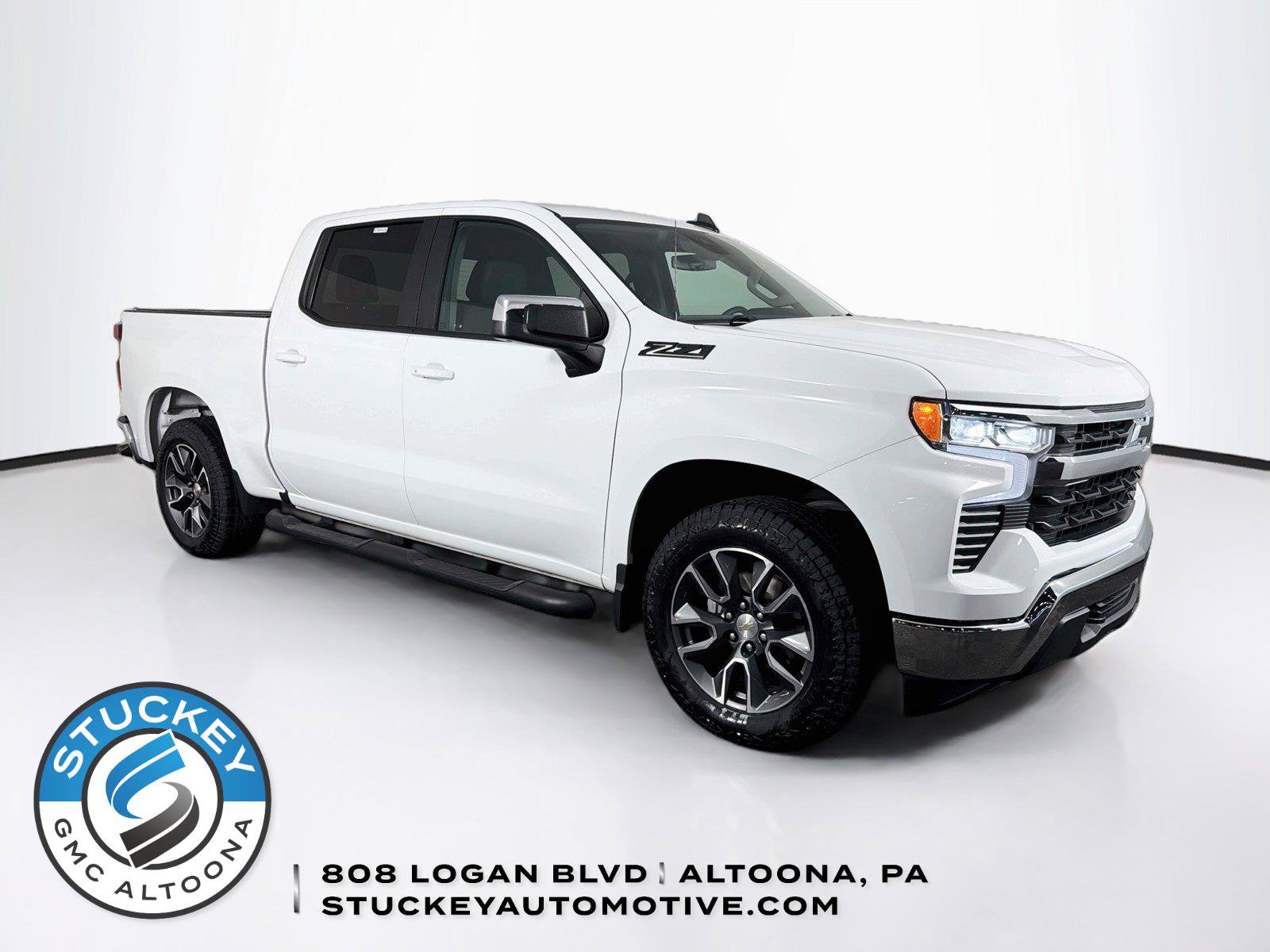 Used 2023 Chevrolet Silverado 1500 LT w/ Z71 Off-Road Package