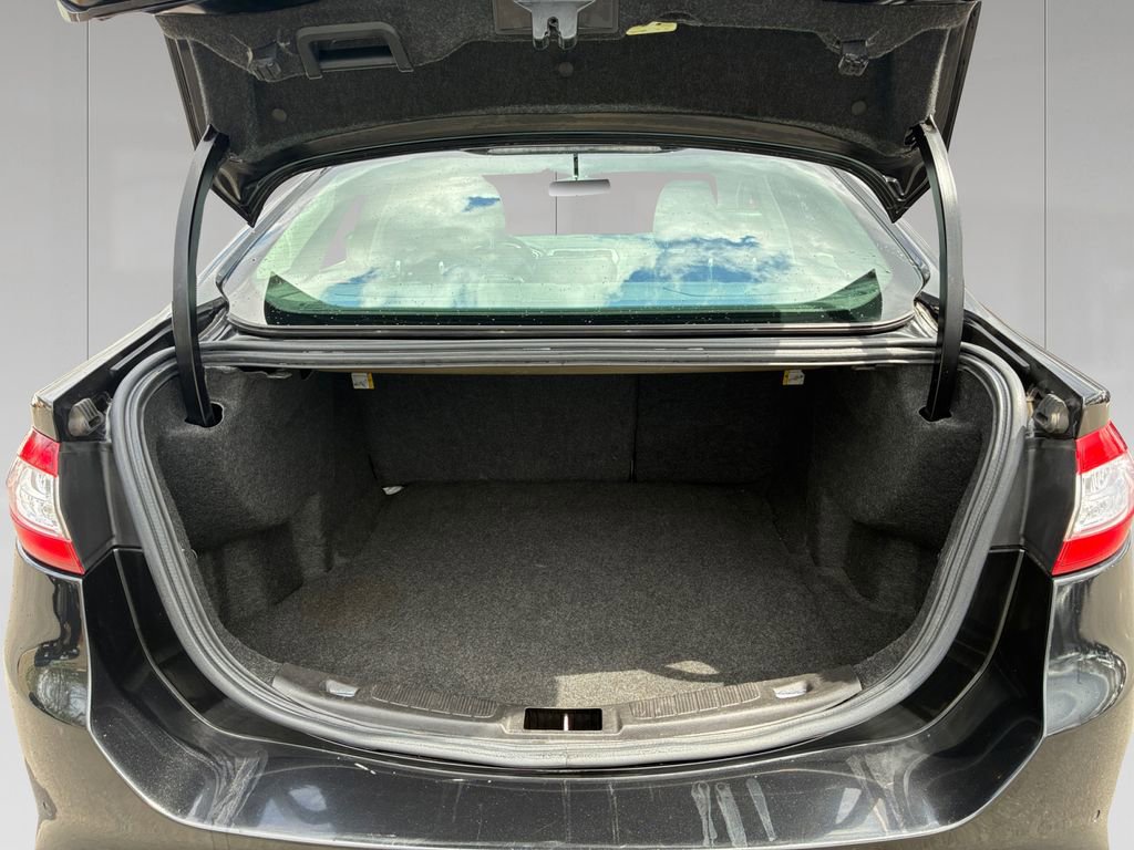 Used 2013 Ford Fusion Titanium AWD/4WD image 19