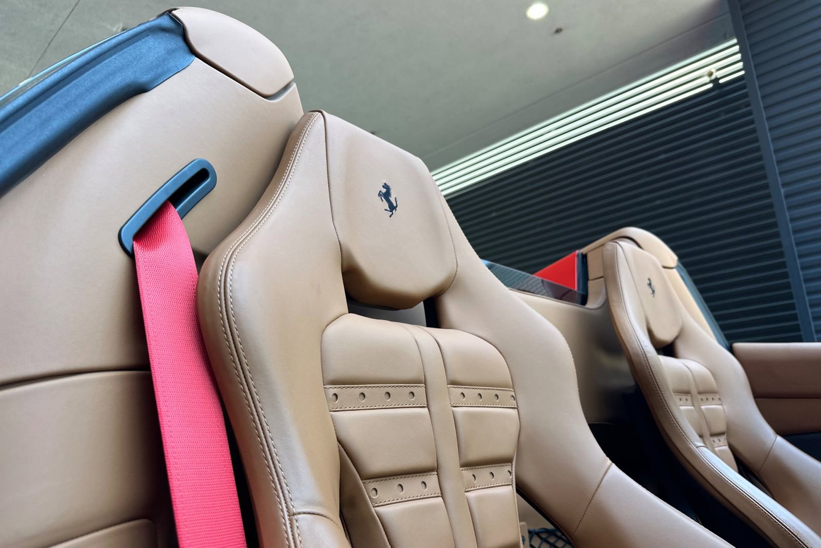 Used 2020 Ferrari 488 Pista Spider RWD image 18