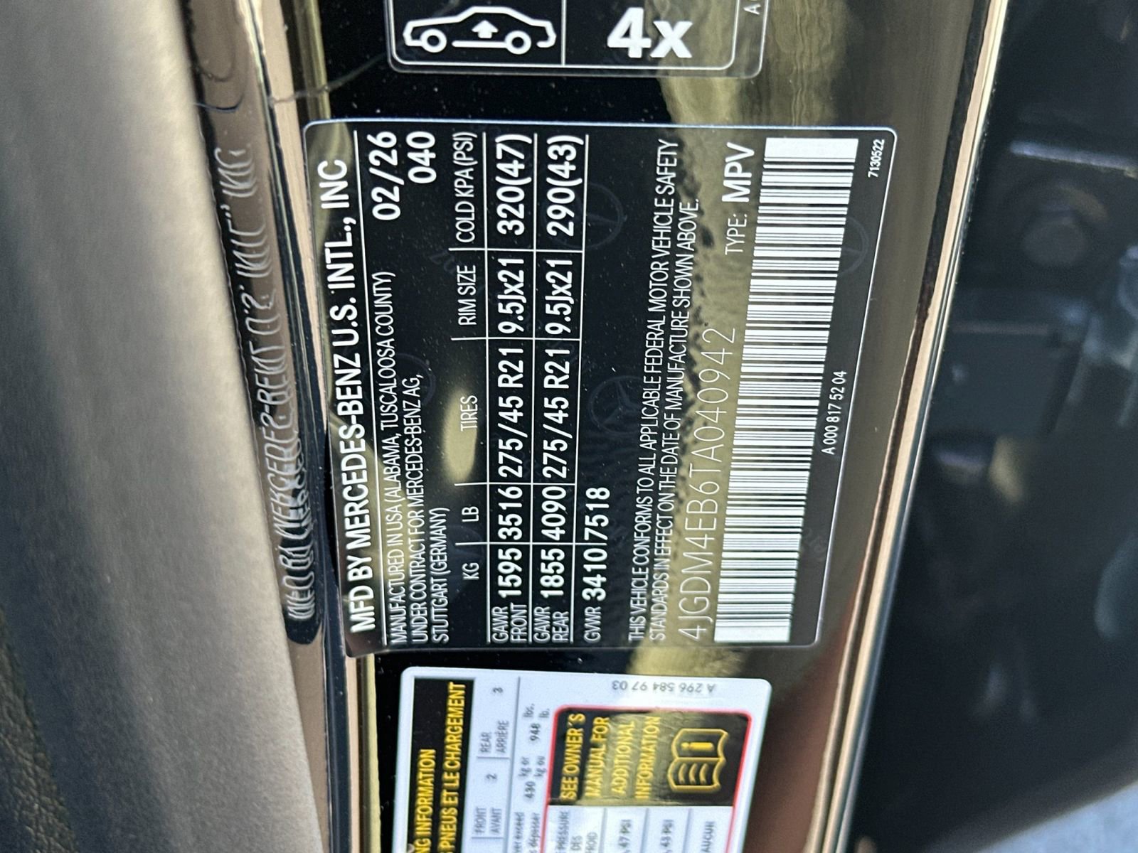 New 2026 Mercedes-Benz EQS 550 4MATIC SUV image 34