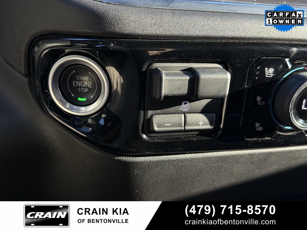 Used 2024 Chevrolet Silverado 2500 High Country w/ Midnight Edition image 19