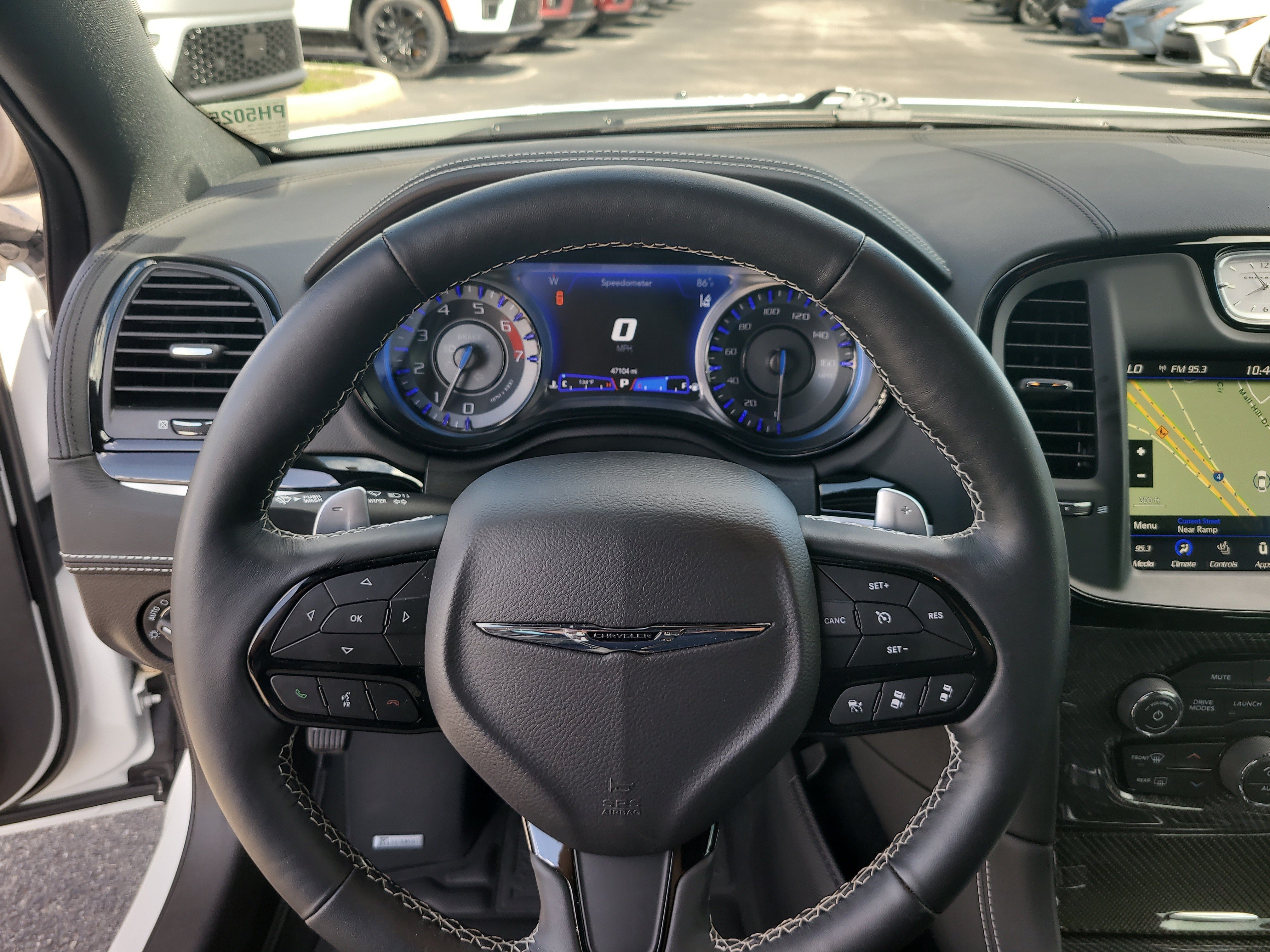Used 2023 Chrysler 300 C RWD image 29