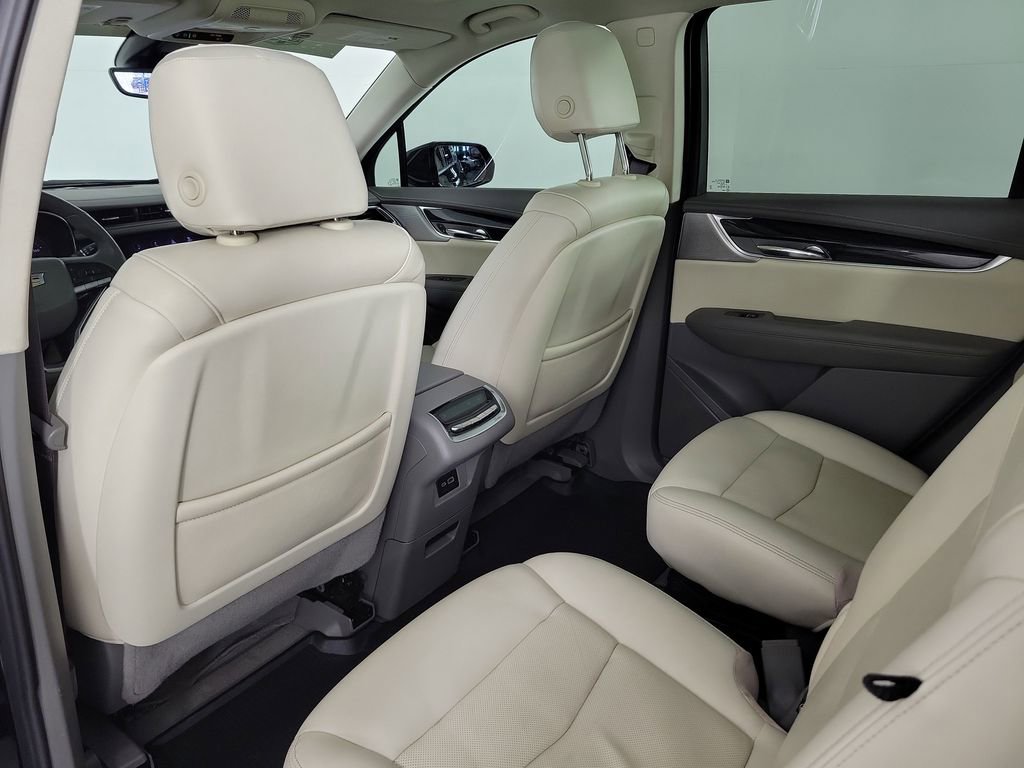 Certified 2023 Cadillac XT6 Premium Luxury w/ Technology Package image 13