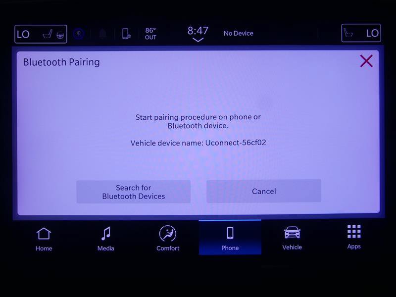 Used 2024 Chrysler Pacifica Touring-L FWD image 11