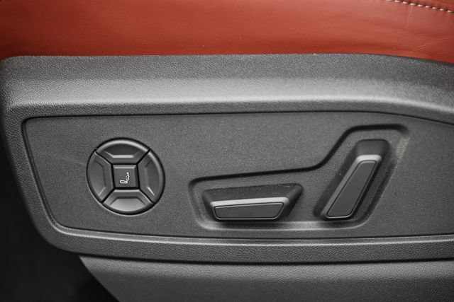 New 2026 Audi SQ5 Premium Plus AWD/4WD image 22