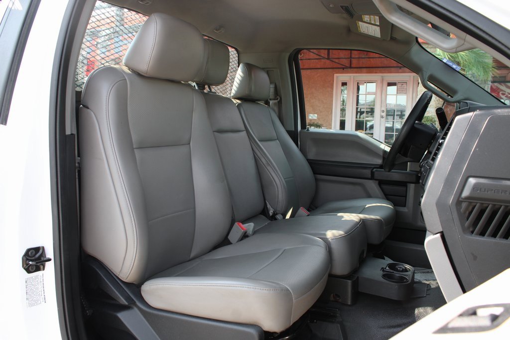 Used 2019 Ford F450 XL w/ Power Equipment Group image 31