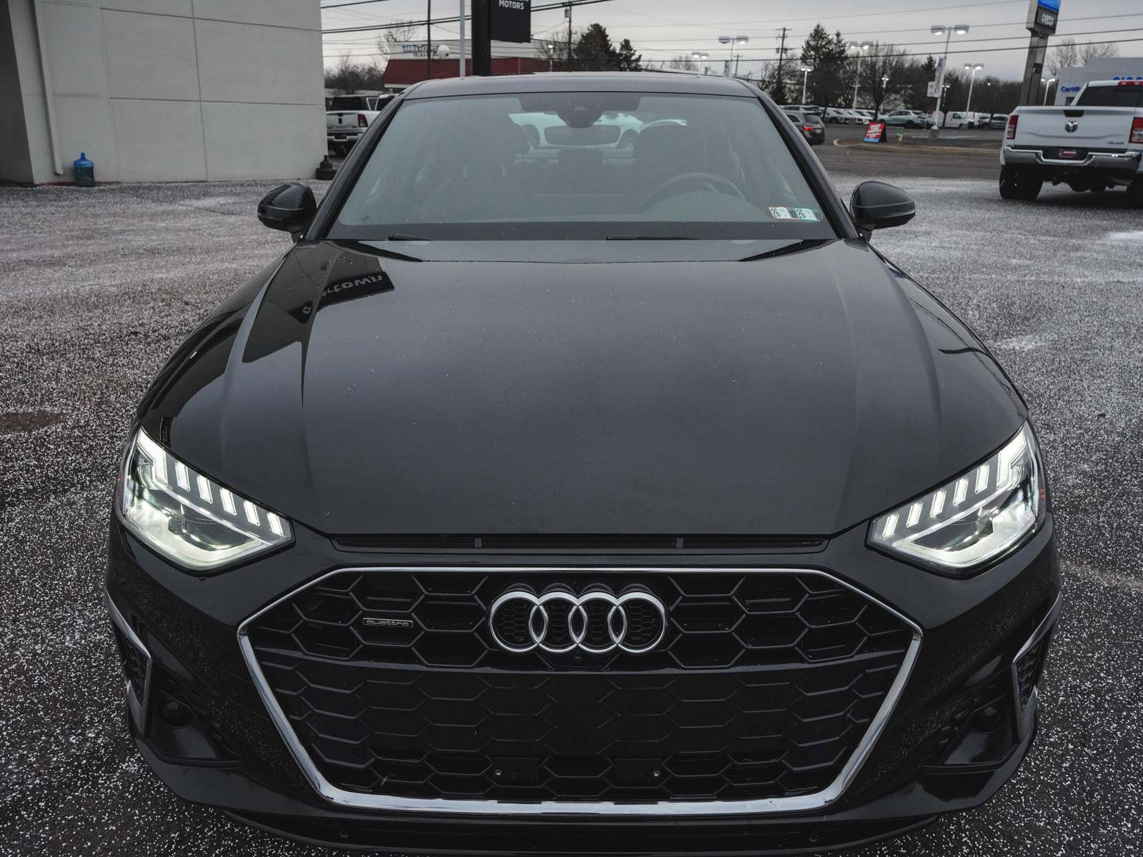 Used 2024 Audi A4 2.0T Premium Plus image 2