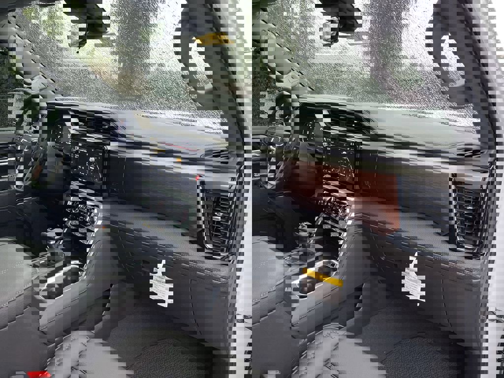 New 2026 GMC Sierra 1500 Denali w/ Denali Reserve Package image 30