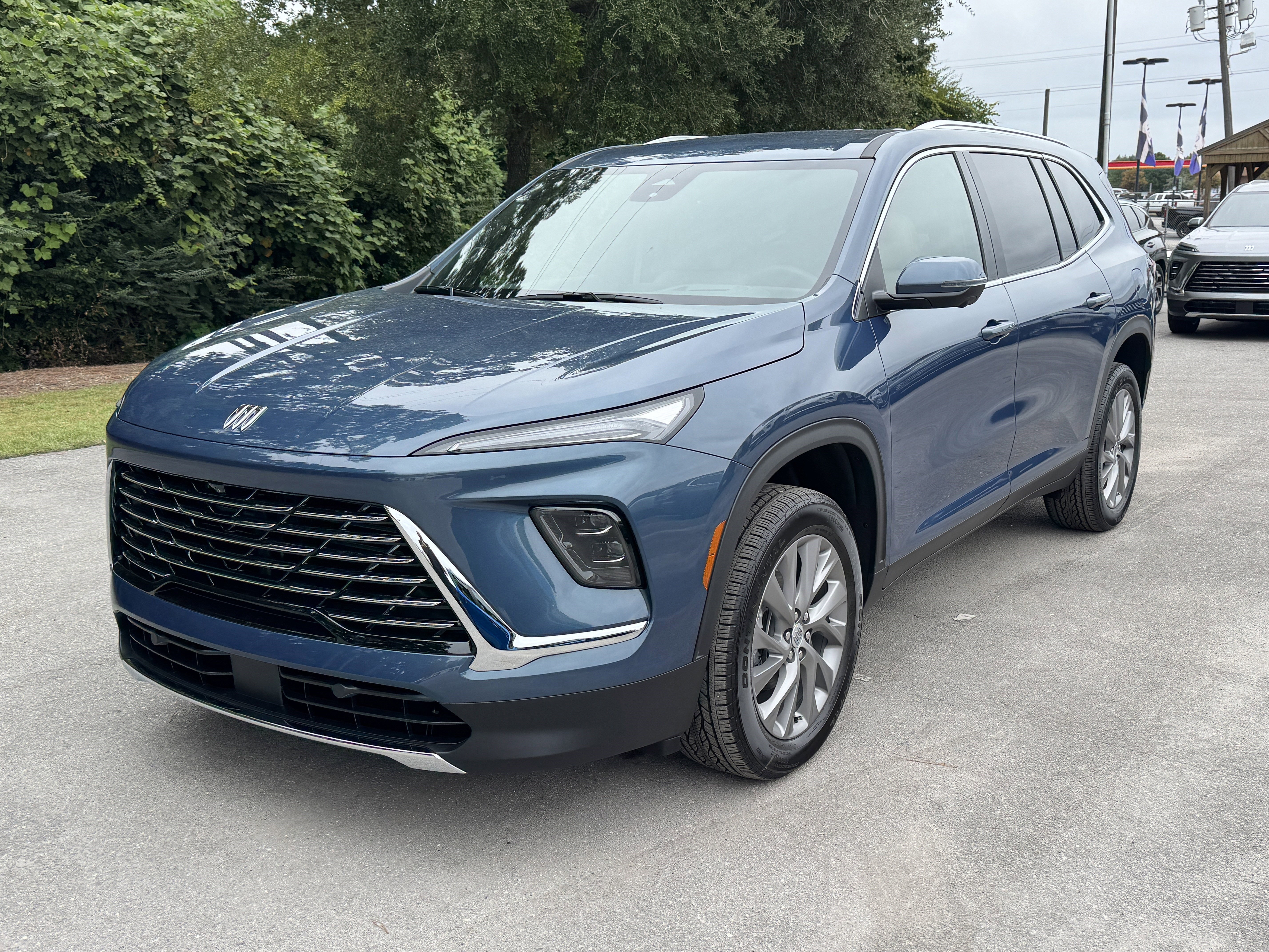 New 2026 Buick Enclave Preferred w/ Power Package image 9