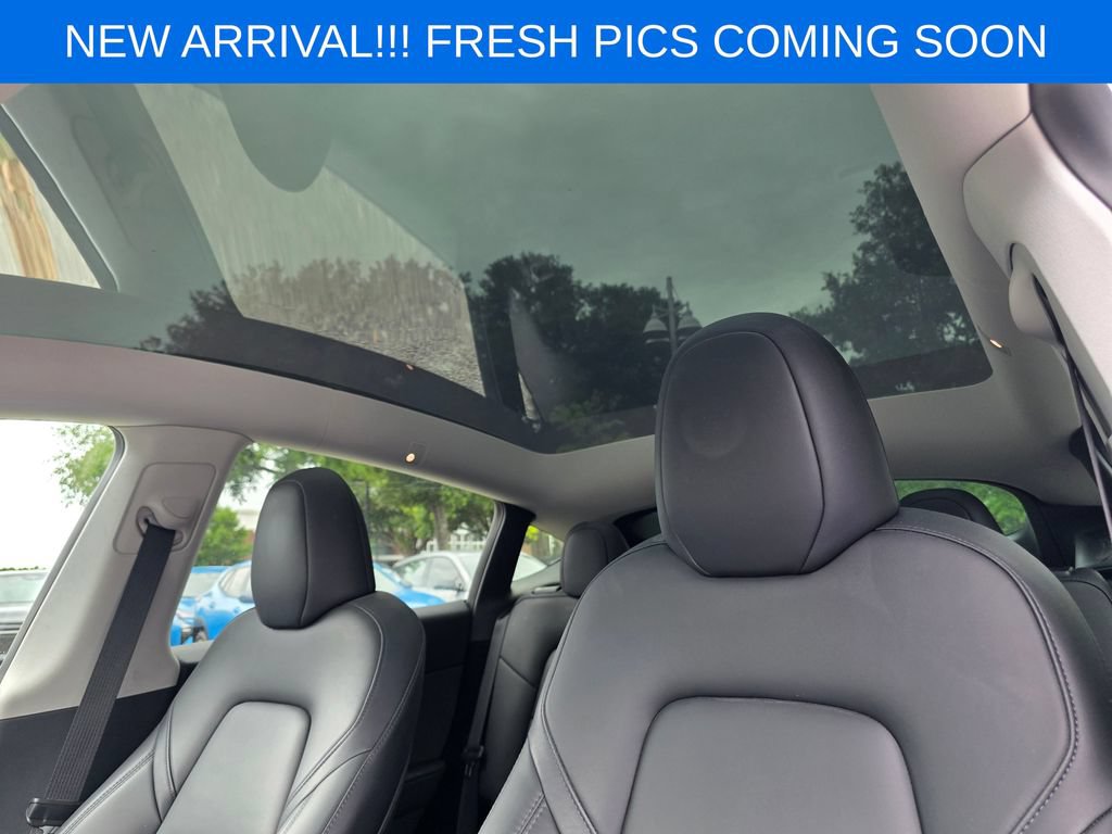 Used 2023 Tesla Model Y Long Range AWD/4WD image 11