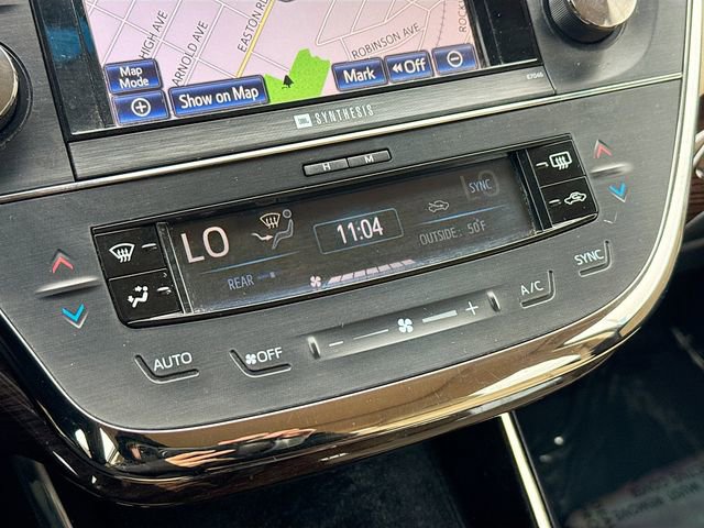 Used 2013 Toyota Avalon Limited image 16