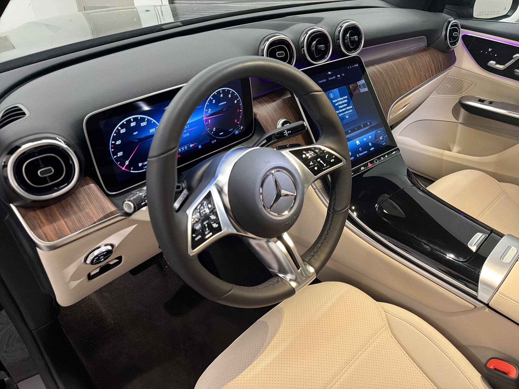 Certified 2026 Mercedes-Benz GLC 300 4MATIC image 4