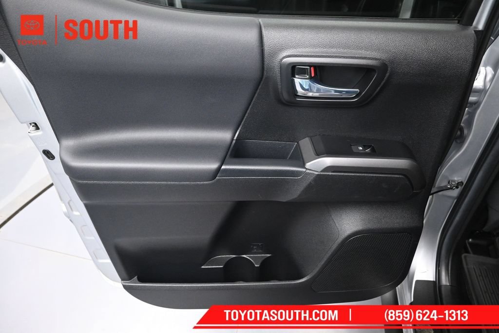 Used 2023 Toyota Tacoma TRD Sport AWD/4WD image 24