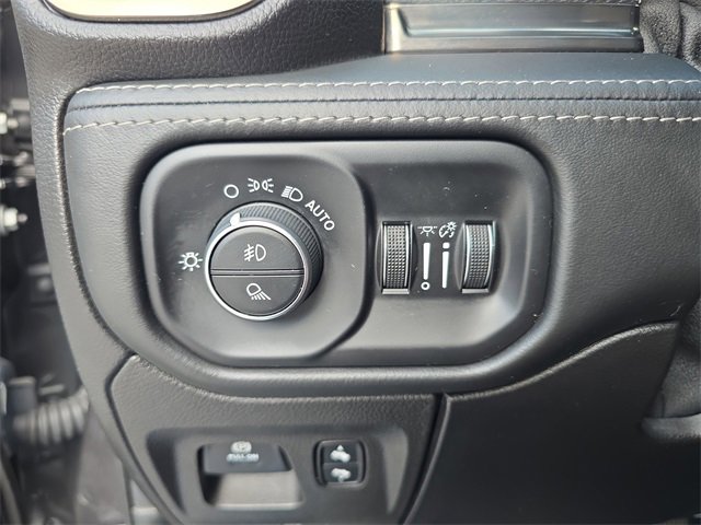 Certified 2019 RAM 1500 Limited image 23