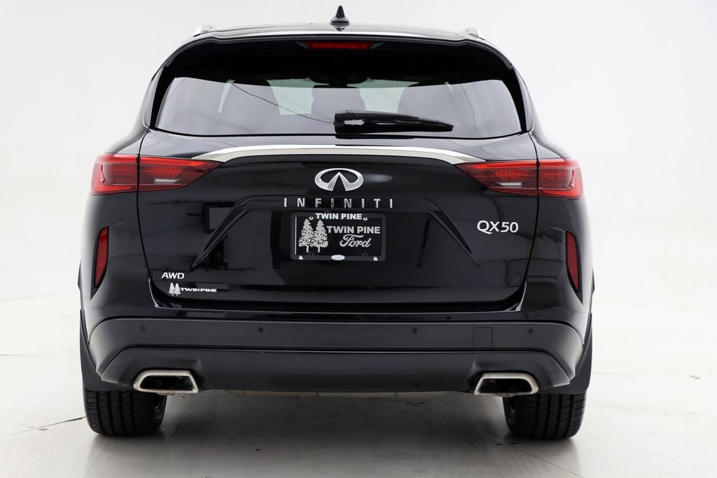 Used 2021 INFINITI QX50 Luxe w/ Appearance Package image 8