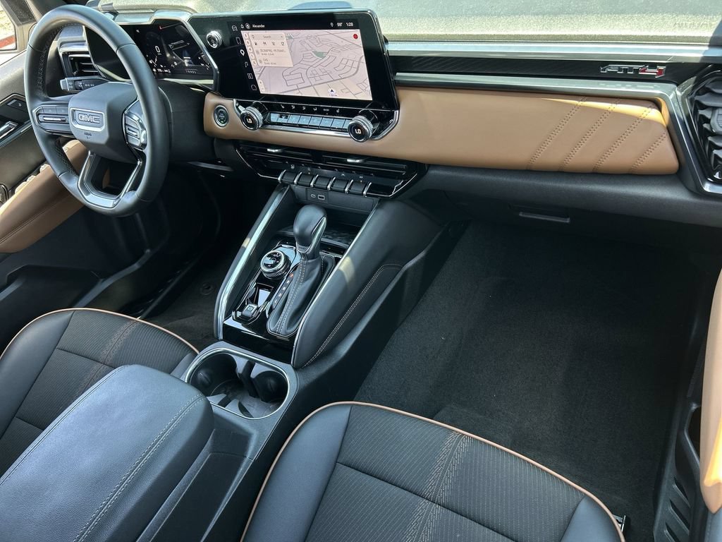 Used 2026 GMC Canyon AT4 AWD/4WD image 28