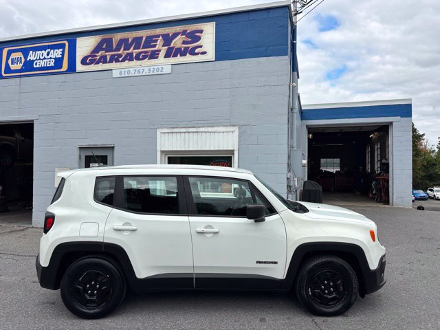 Used 2017 Jeep Renegade Sport w/ Power & Air Group FWD image 7