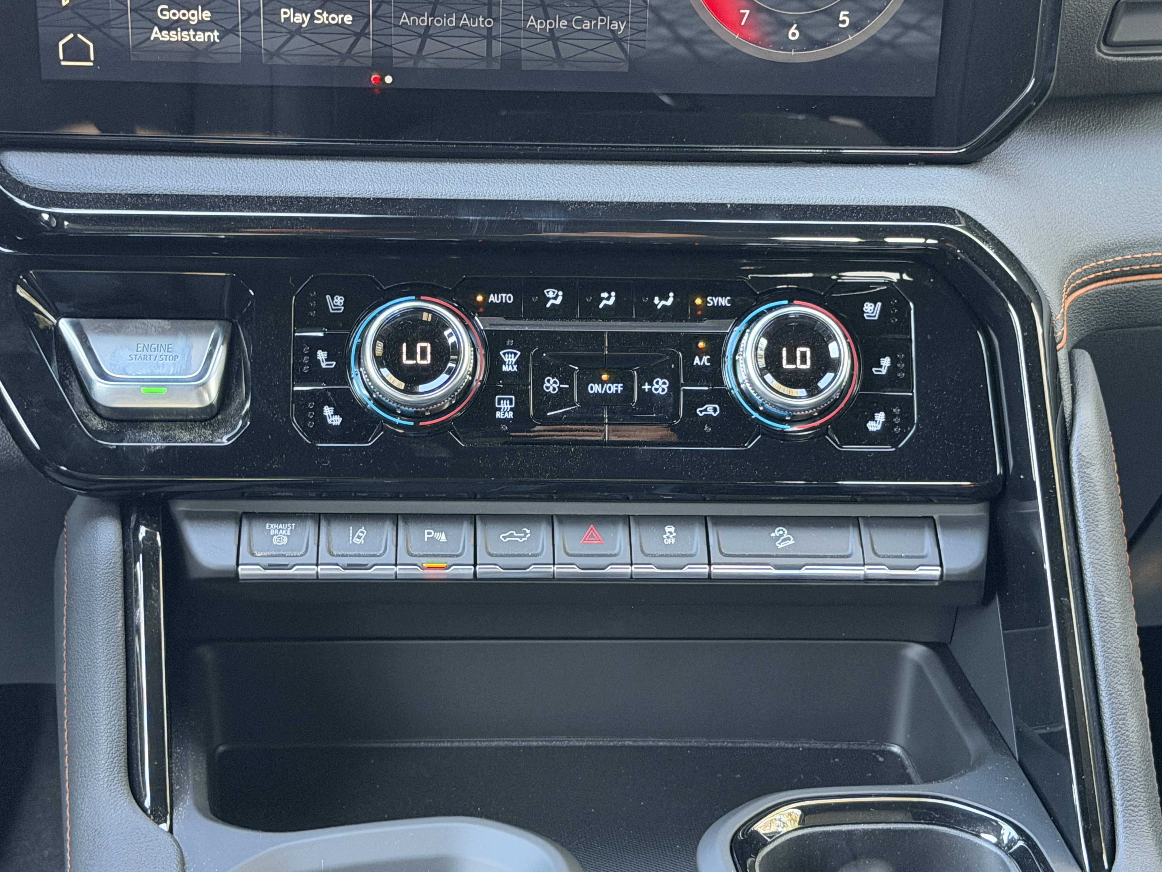 New 2026 GMC Sierra 2500 AT4 w/ Technology Package image 29