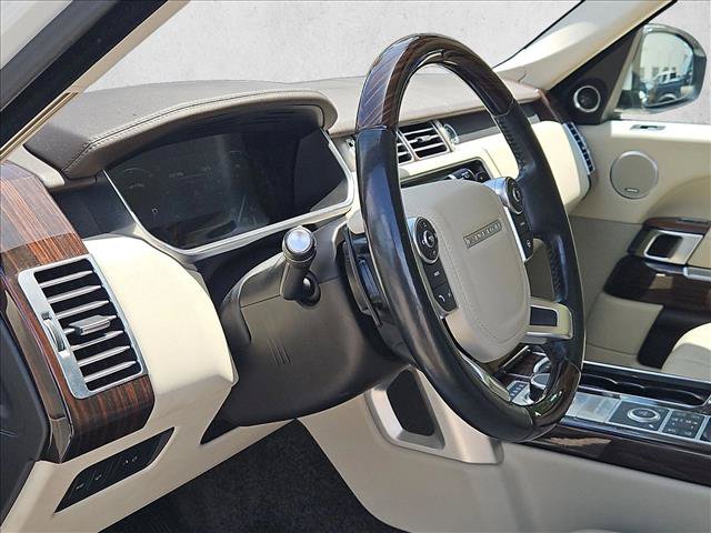 Used 2016 Land Rover Range Rover HSE AWD/4WD image 9