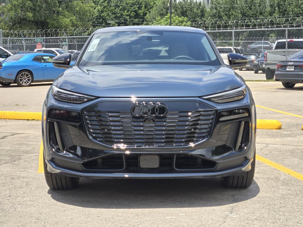 New 2027 Audi Q6 e-tron Premium Plus AWD/4WD image 4