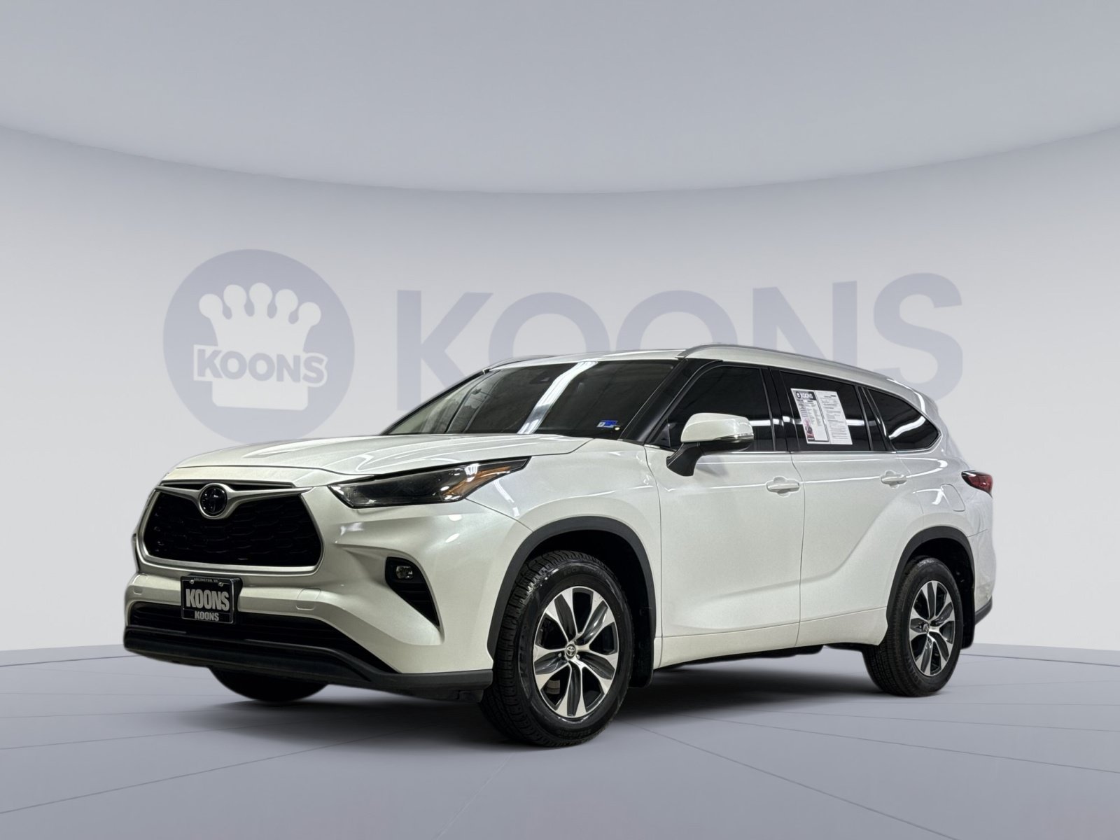 Used 2022 Toyota Highlander XLE