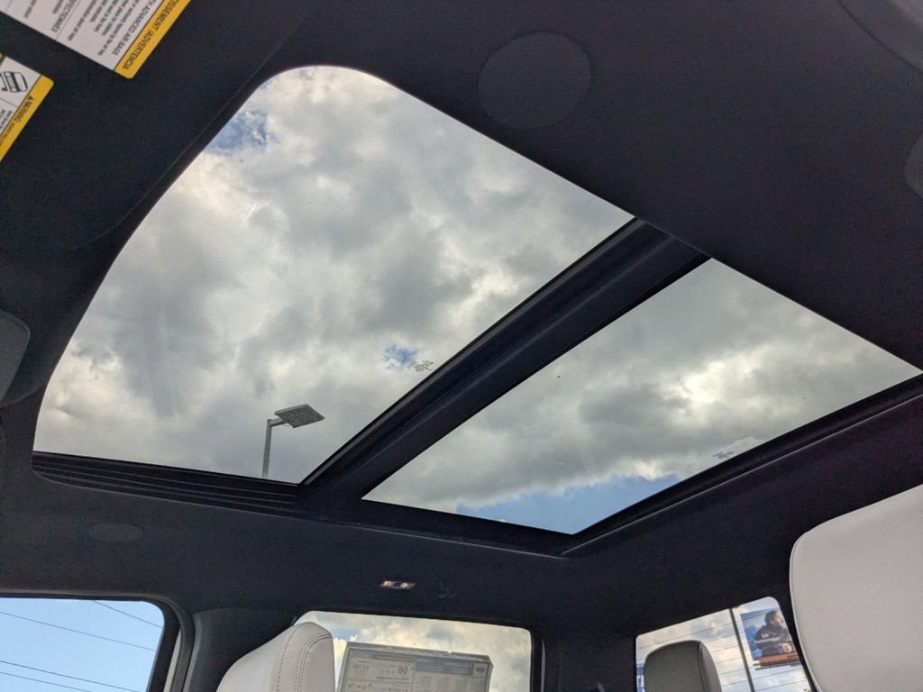 New 2025 Ford F150 Lightning Platinum image 18