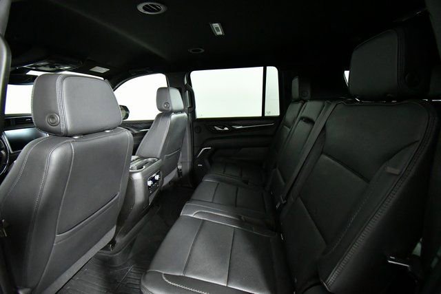 Used 2021 GMC Yukon XL Denali image 24