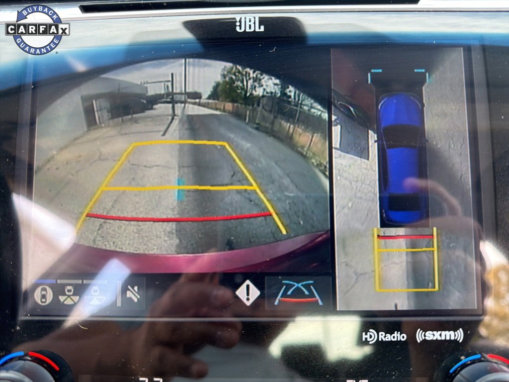 Used 2018 Toyota Camry XSE image 29