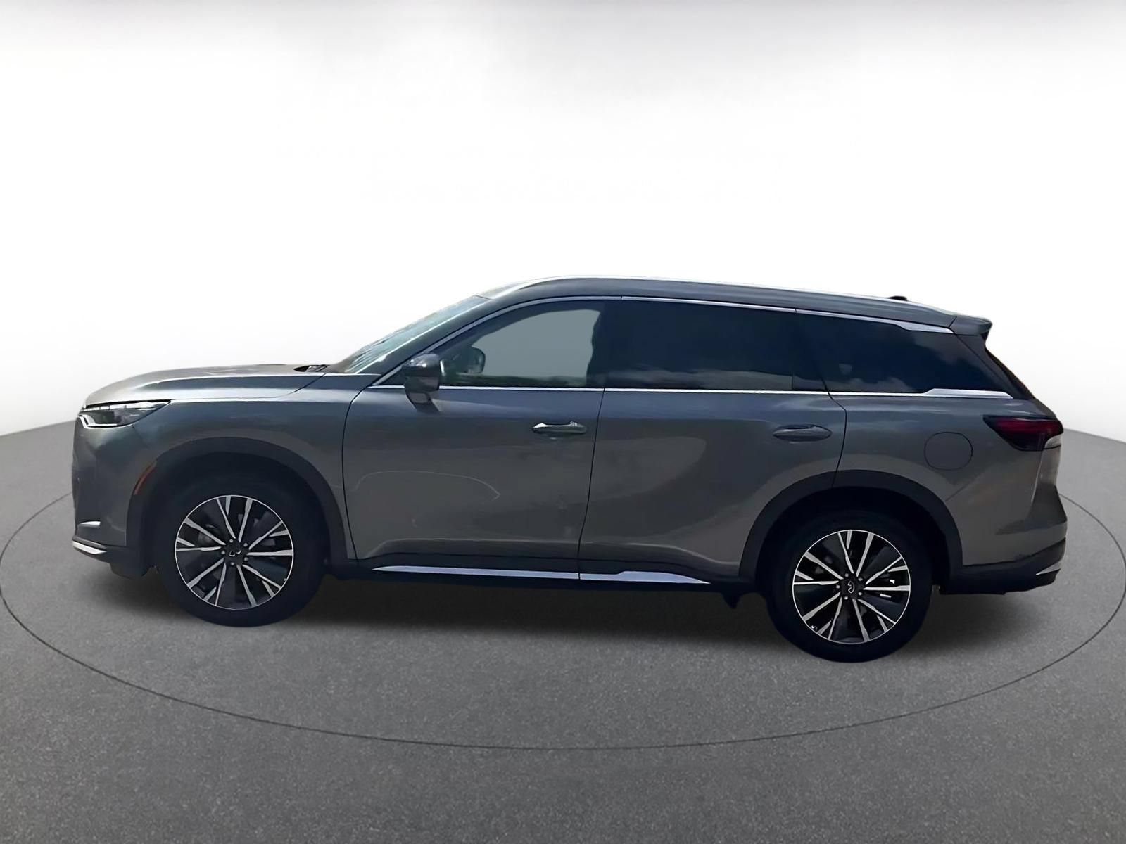 Used 2026 INFINITI QX60 Luxe FWD image 8