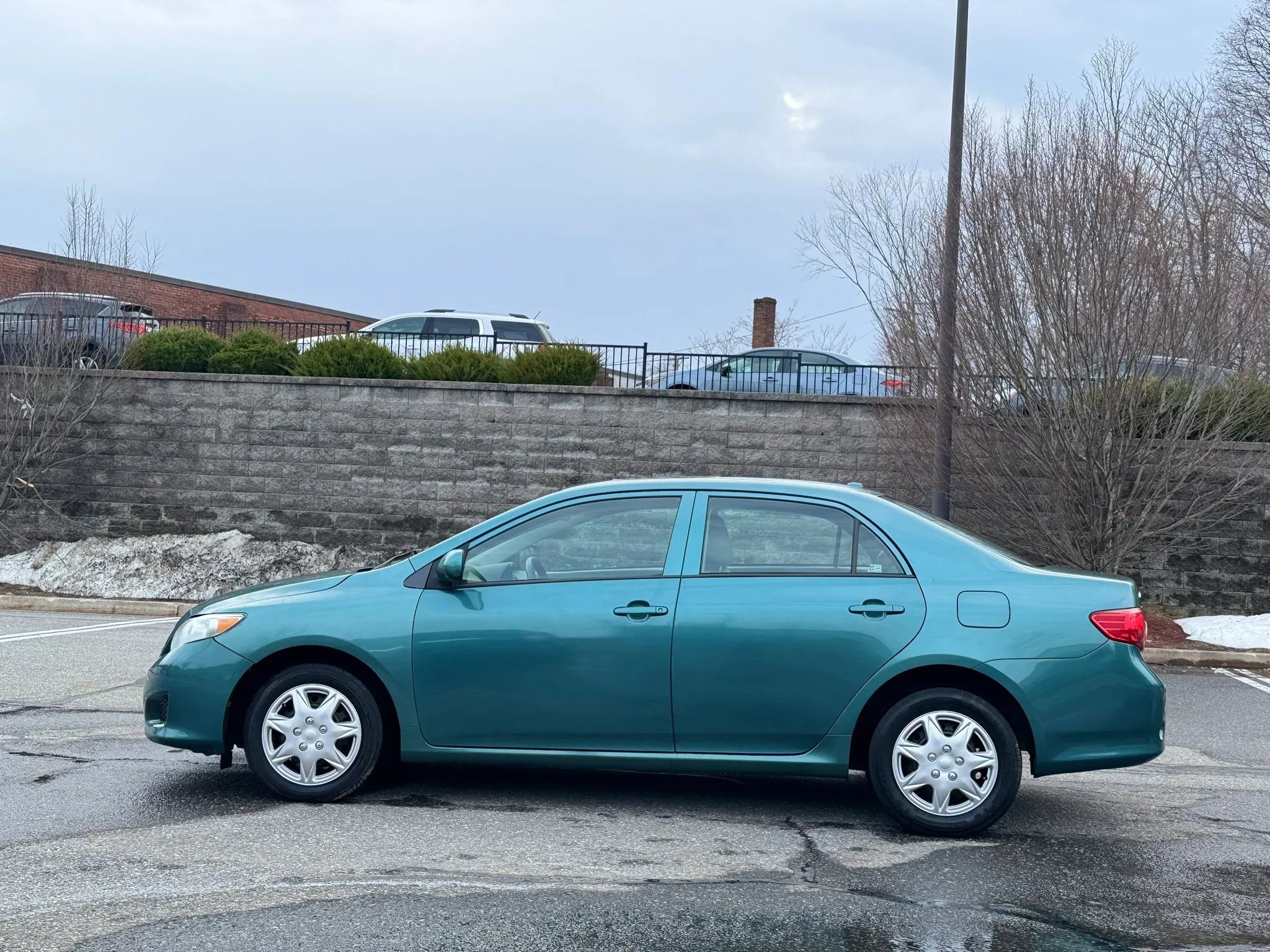 Used 2010 Toyota Corolla S image 11