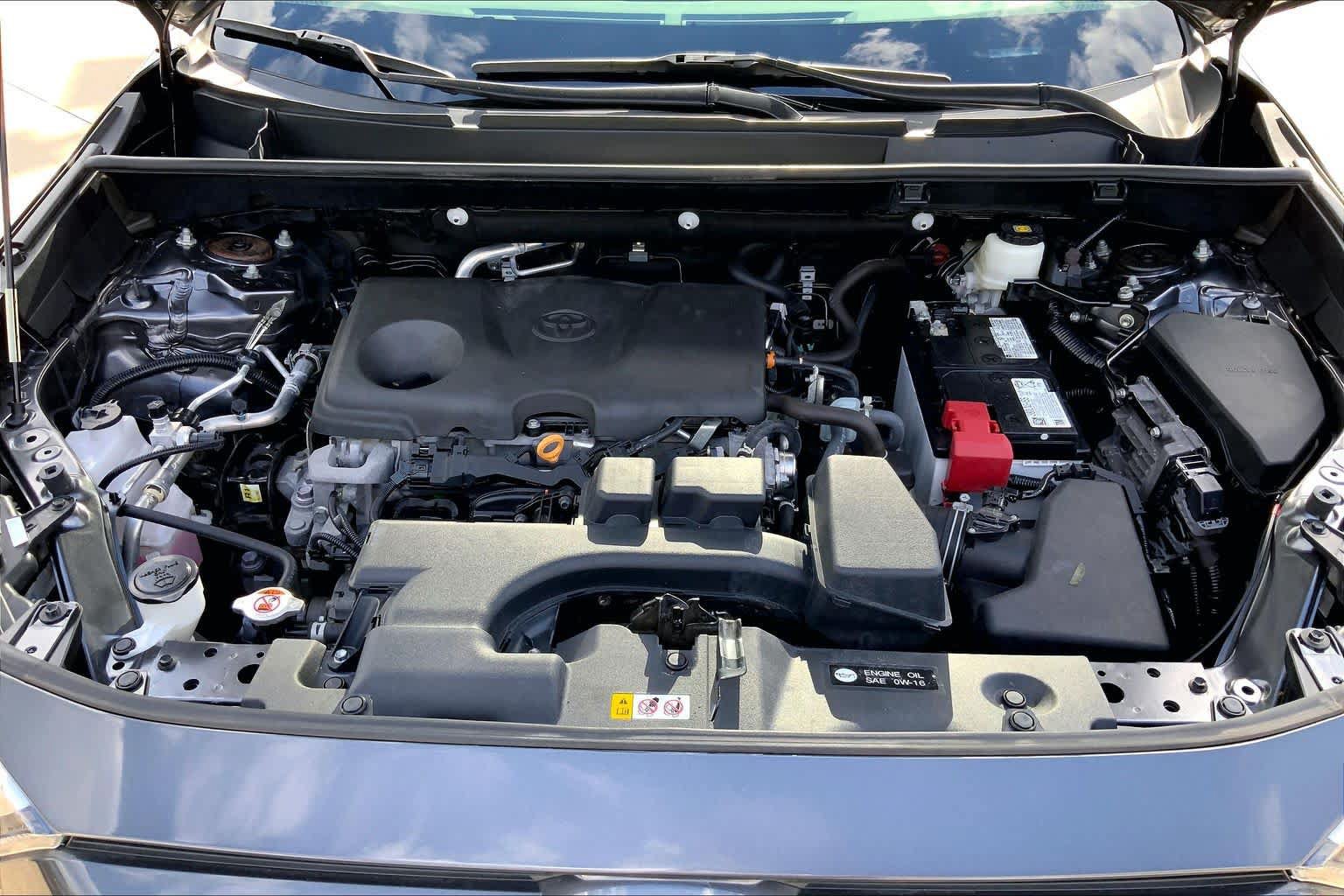 Used 2024 Toyota RAV4 LE FWD image 29
