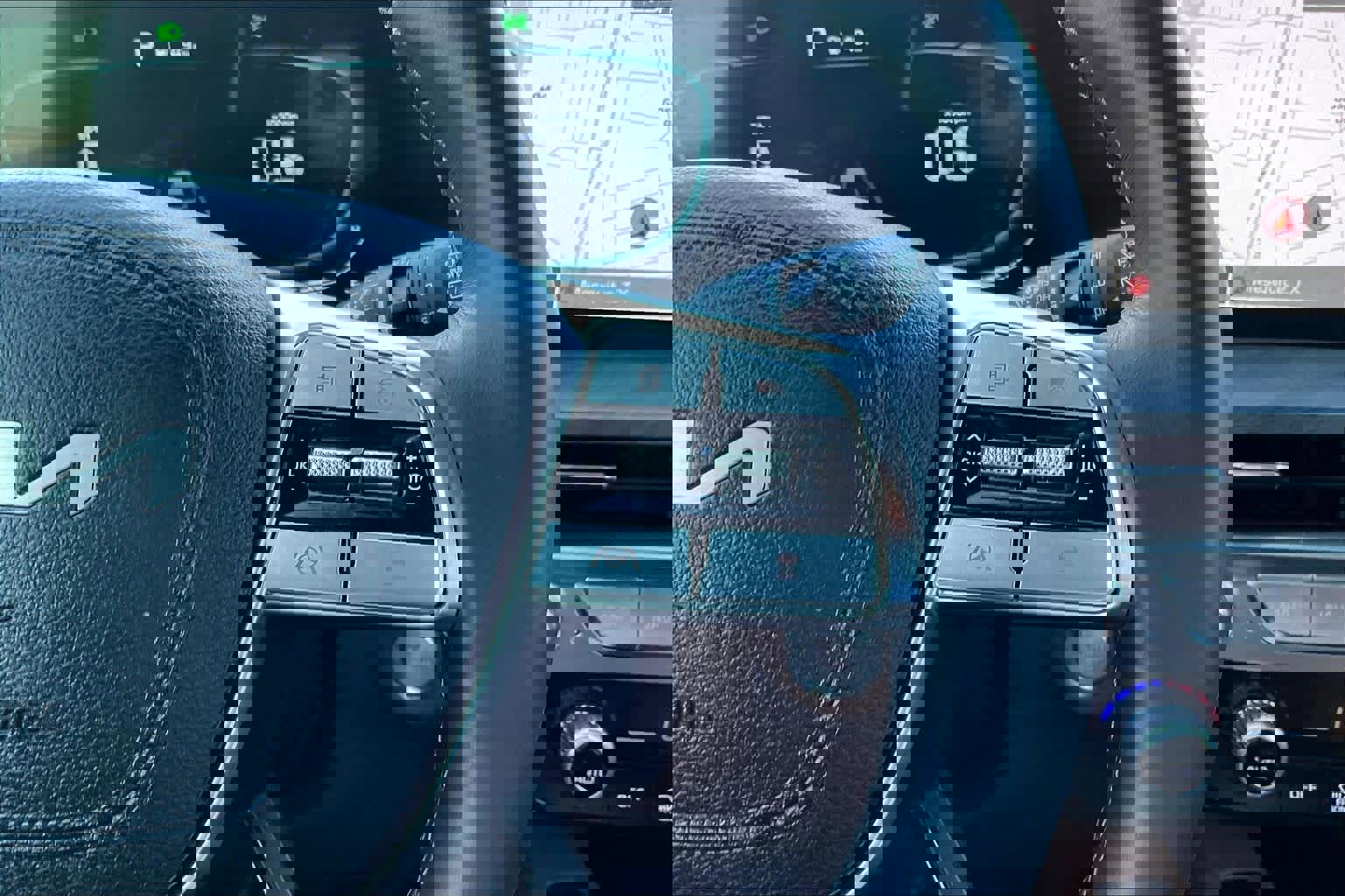 Certified 2025 Kia Telluride EX X-Line image 25