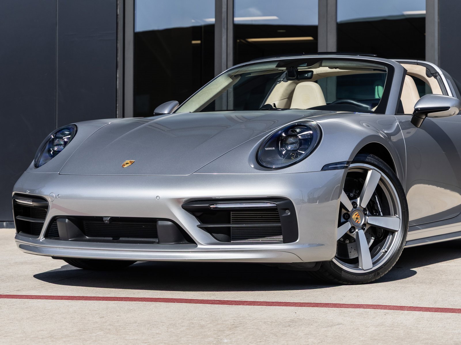 Used 2021 Porsche 911 Targa 4S image 7