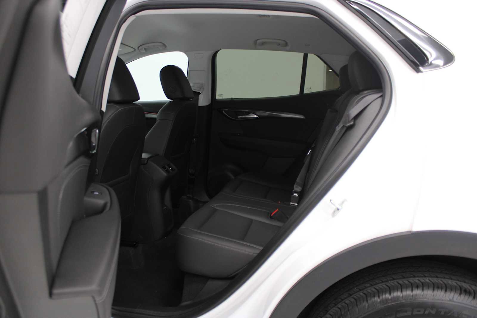 Used 2024 Buick Envision Preferred AWD/4WD image 37