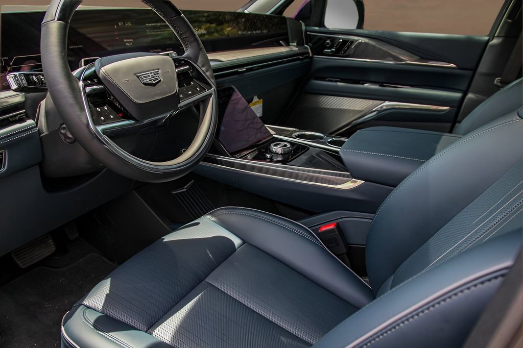 New 2025 Cadillac Escalade IQ Sport 2 image 7