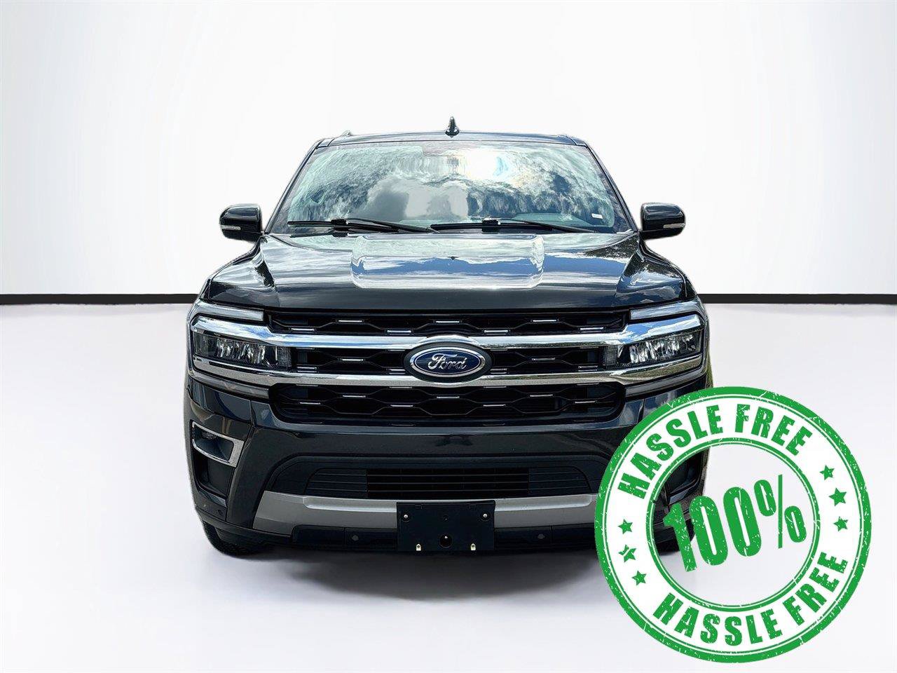 Used 2023 Ford Expedition Limited RWD image 2