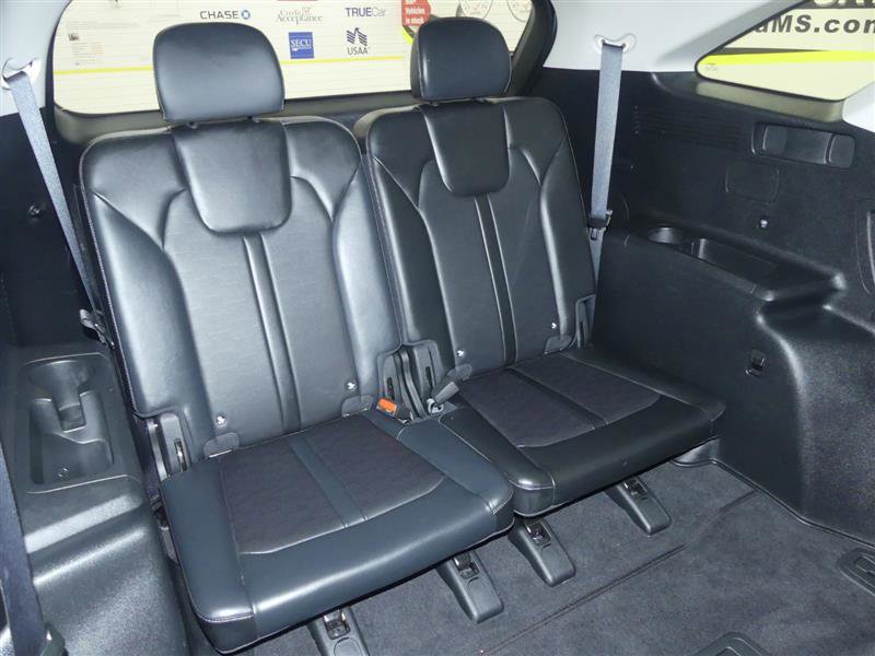 Used 2025 Kia Sorento S w/ Panoramic Sunroof Package AWD/4WD image 24