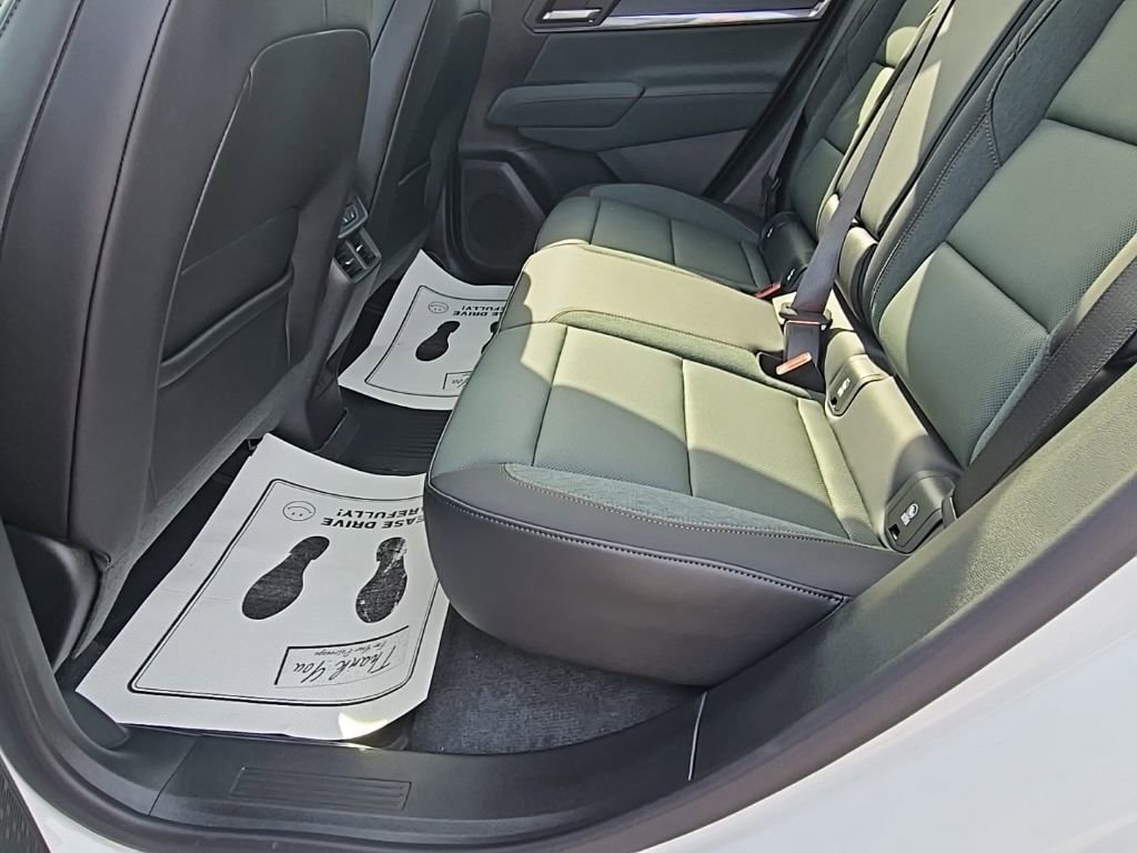 New 2026 GMC Terrain AT4 w/ Convenience Package III image 18