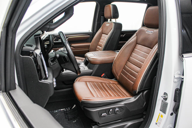 Used 2024 GMC Sierra 2500 Denali Ultimate AWD/4WD image 12