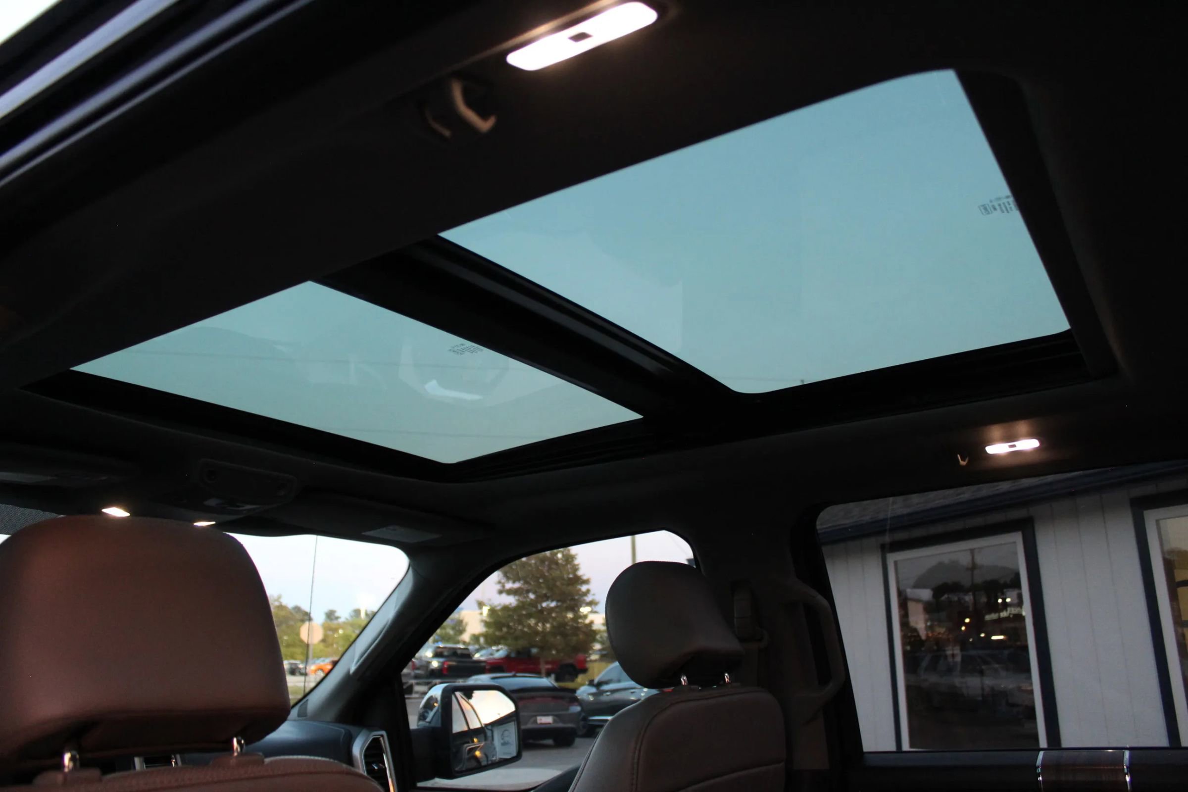 Used 2017 Ford F150 Lariat image 21