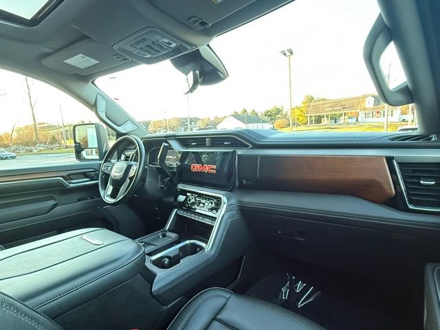 Used 2024 GMC Sierra 2500 Denali w/ Denali Reserve Package image 26