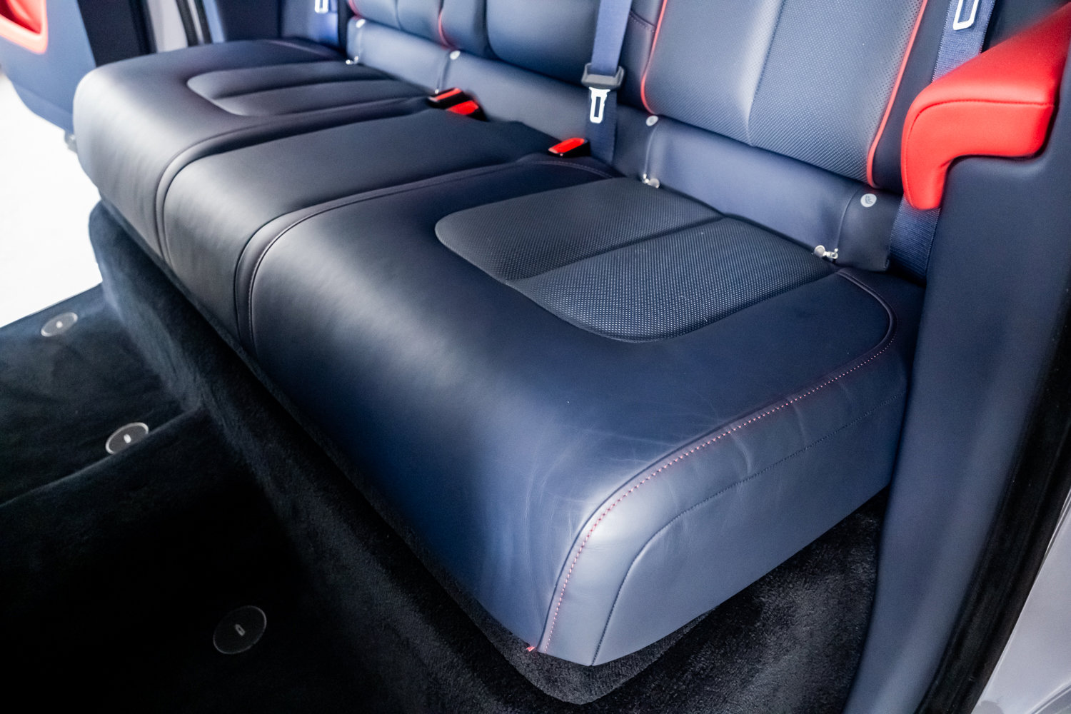 Used 2023 Rolls-Royce Cullinan image 34