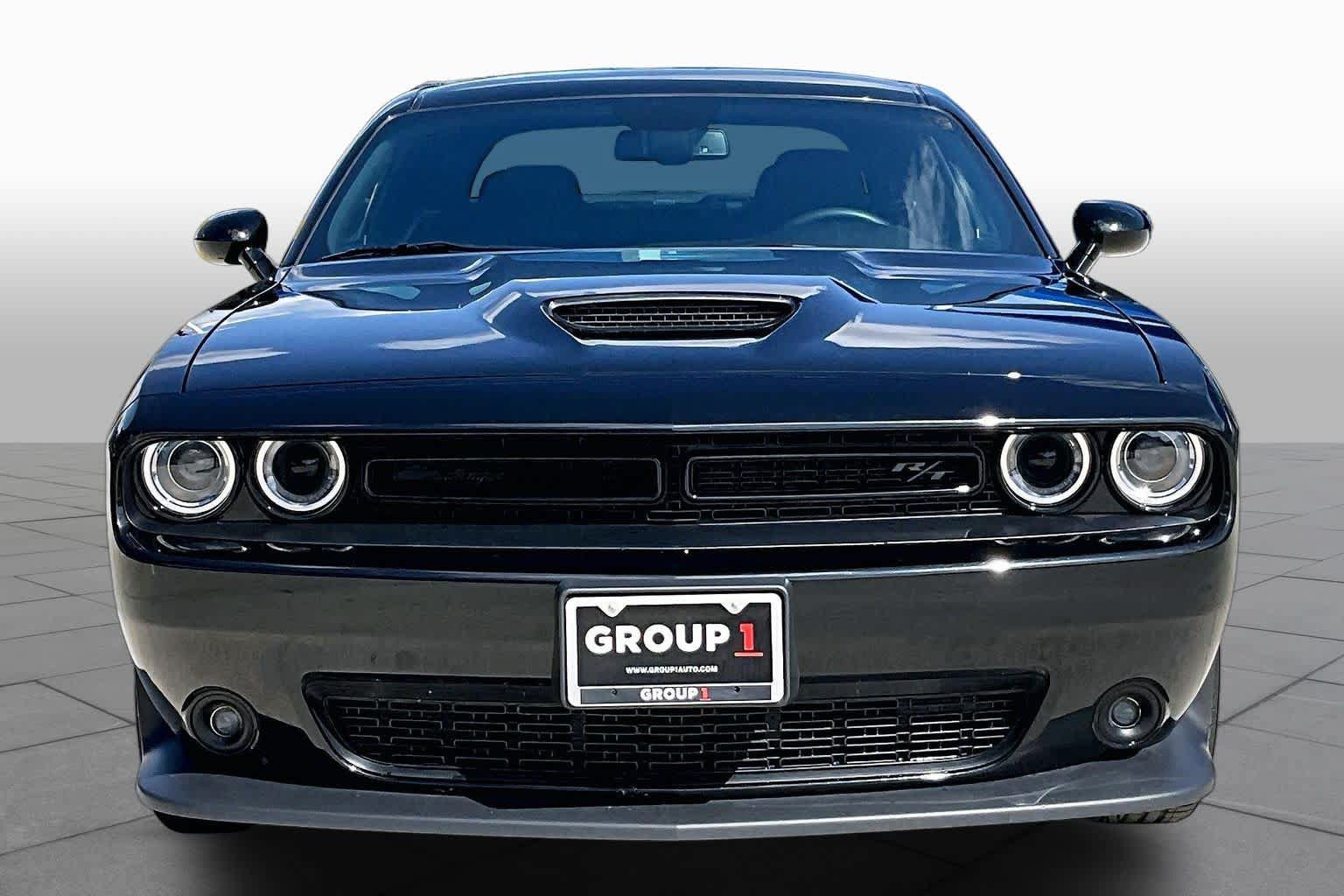 Used 2022 Dodge Challenger R/T w/ Blacktop Package RWD image 4