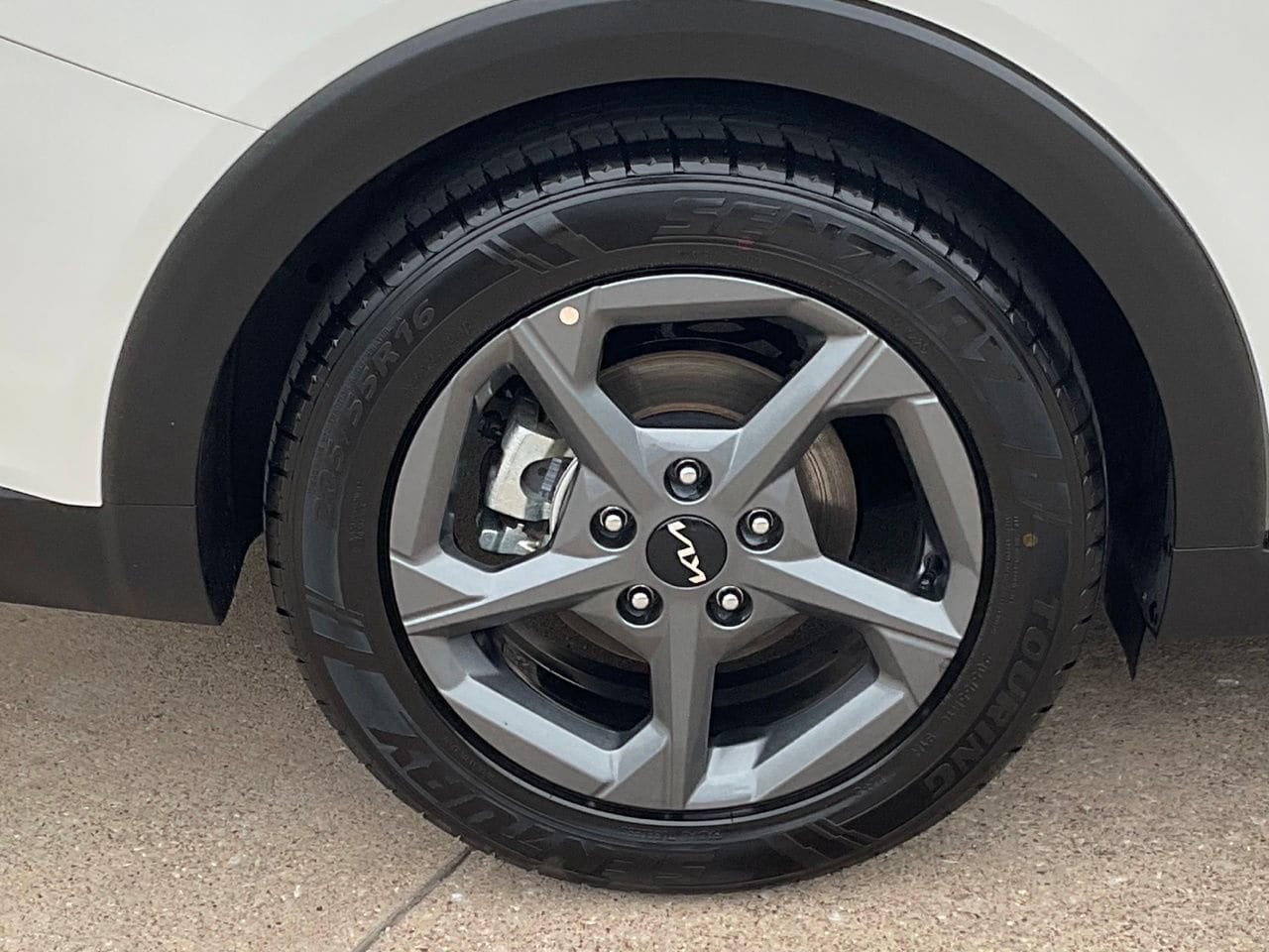Used 2025 Kia K4 FWD image 7