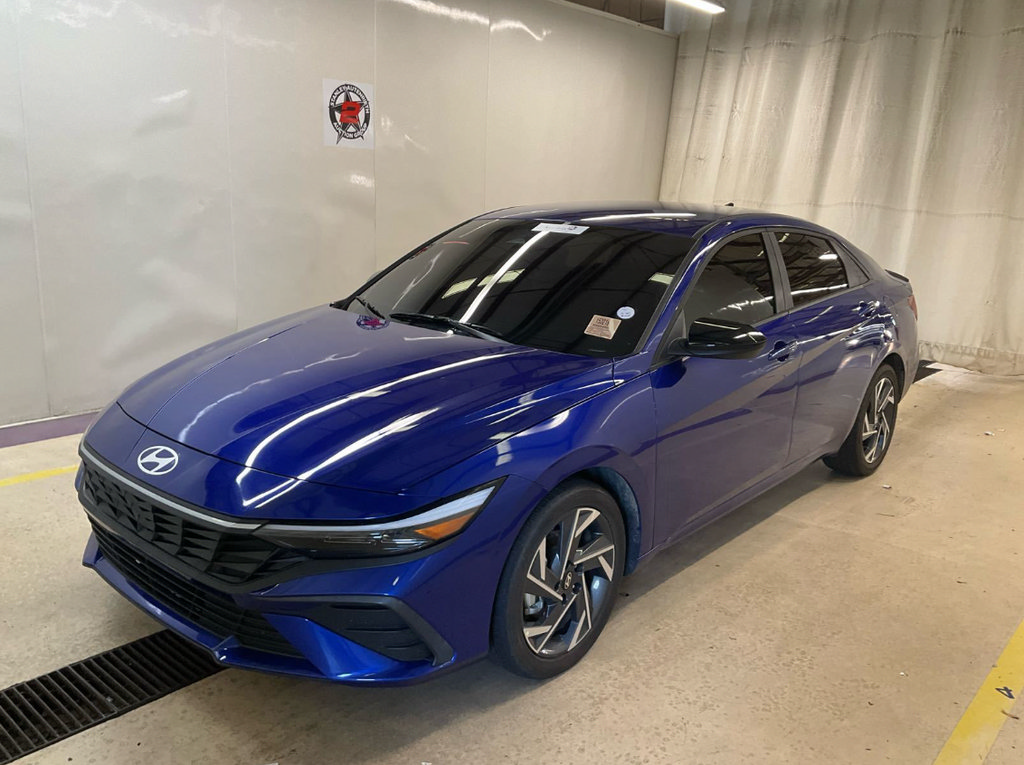 Used 2025 Hyundai Elantra Sport w/ Cargo Package FWD video 1