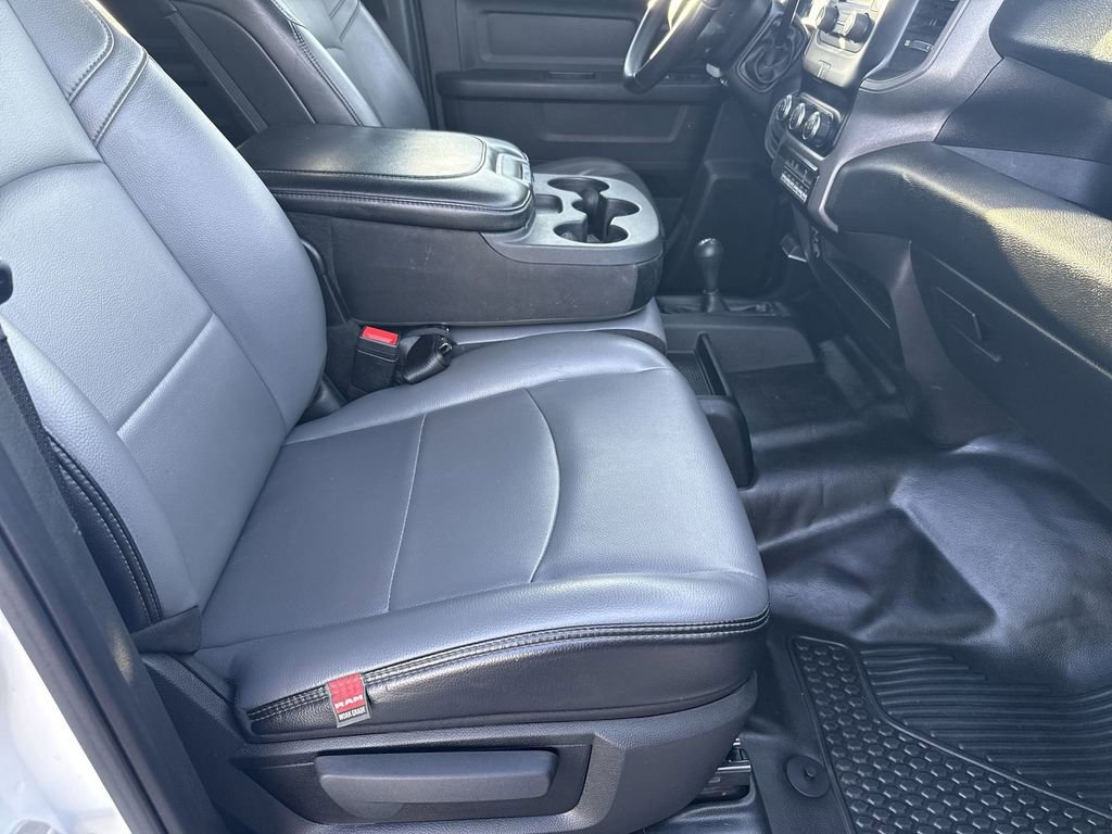 Used 2024 RAM 3500 Tradesman w/ Cold Weather Group image 31